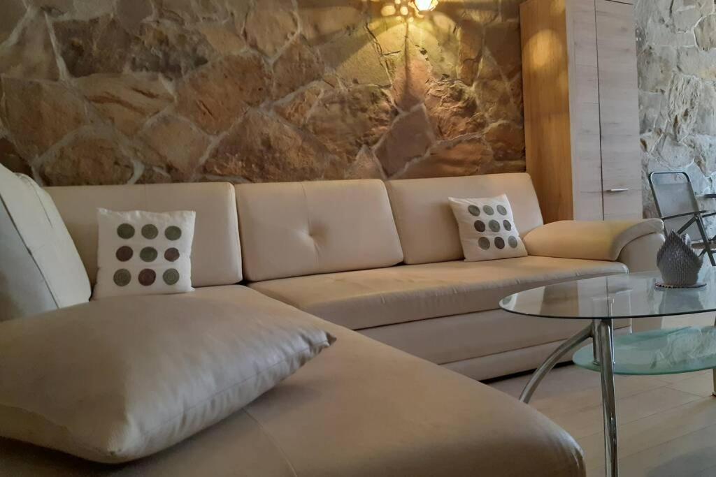 Apartmant Angel Wings Оміш Екстер'єр фото